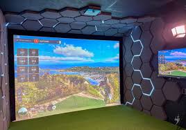 GOLF SIMULATORS